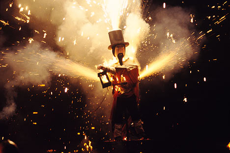 fireworksAL2210_468x312